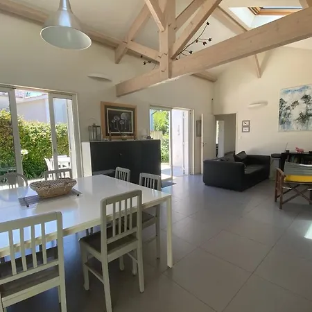 Villa La Perluete A Ares *