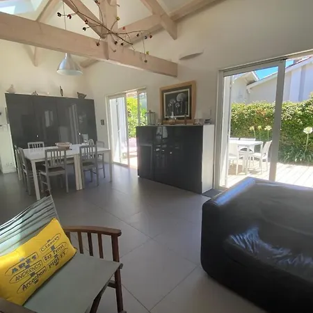 Prázdninový dům Villa La Perluete A Ares Ares